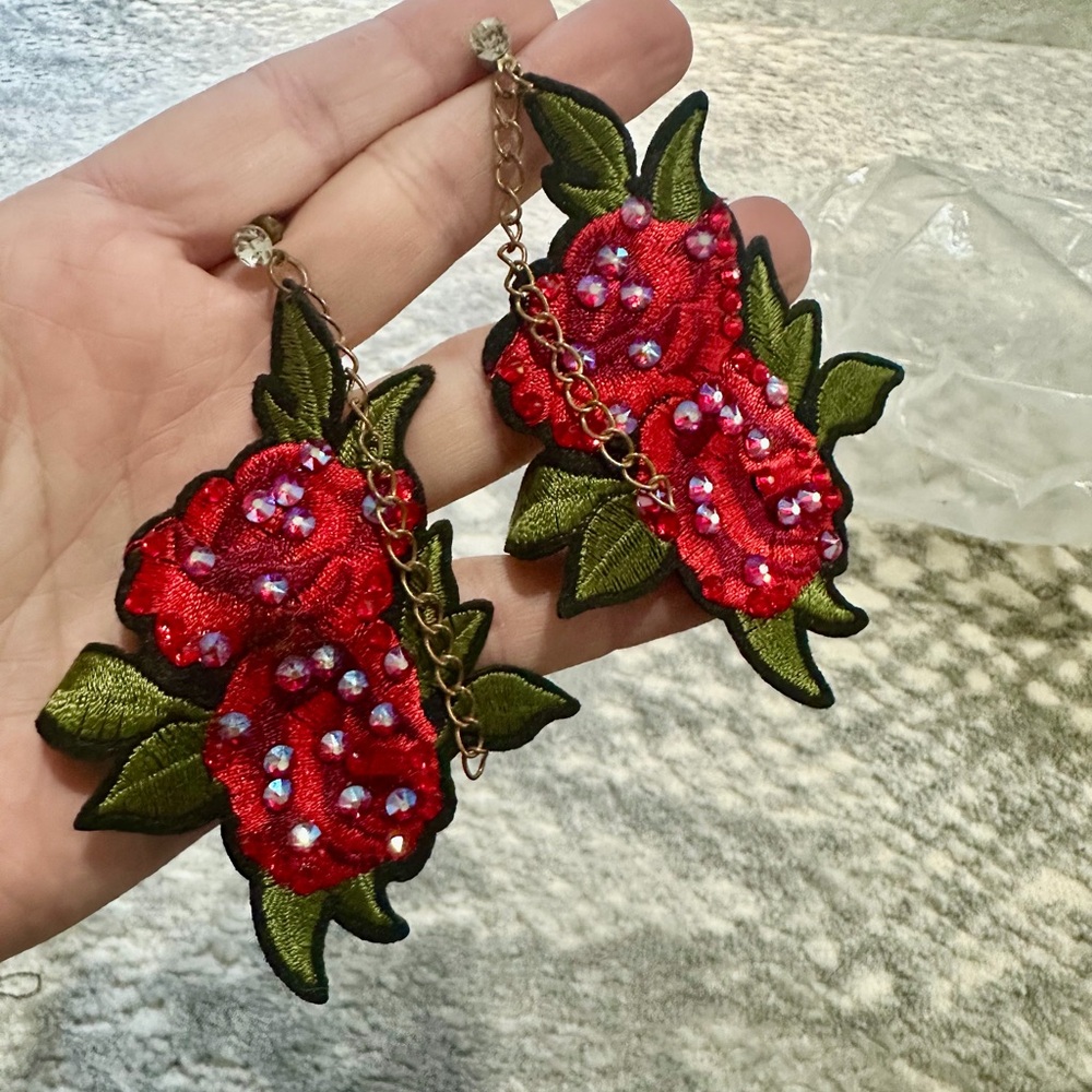 Vibrant Red Floral Earrings with Green Leaves